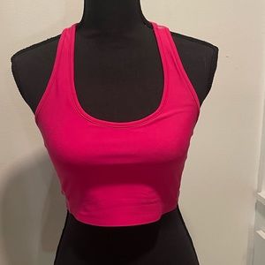 Splits 59 cropped tank